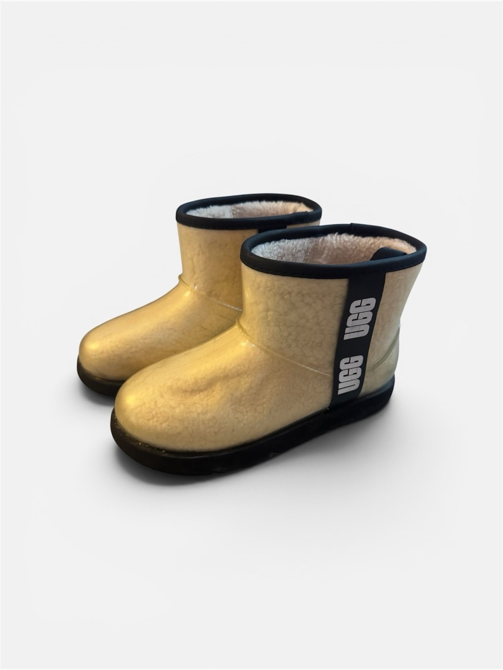 UGG Kids Mini Clear Shearling-Lined Boot, Size 3, Waterproof Boots